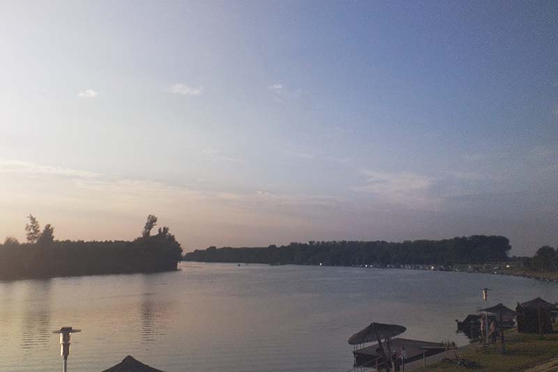 Tiski kej u Novom Bečeju